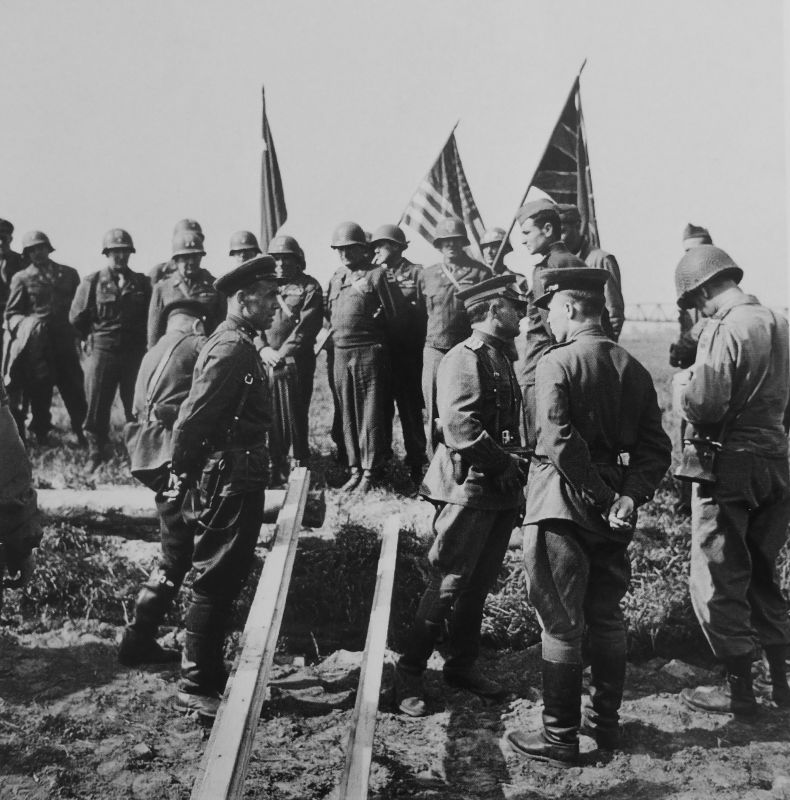 Военная фотография Ли Миллер, кадр 14